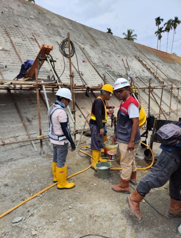 Proyek Pembangunan Jalan Tol Trans Sumatera Ruas Pekanbaru - Padang